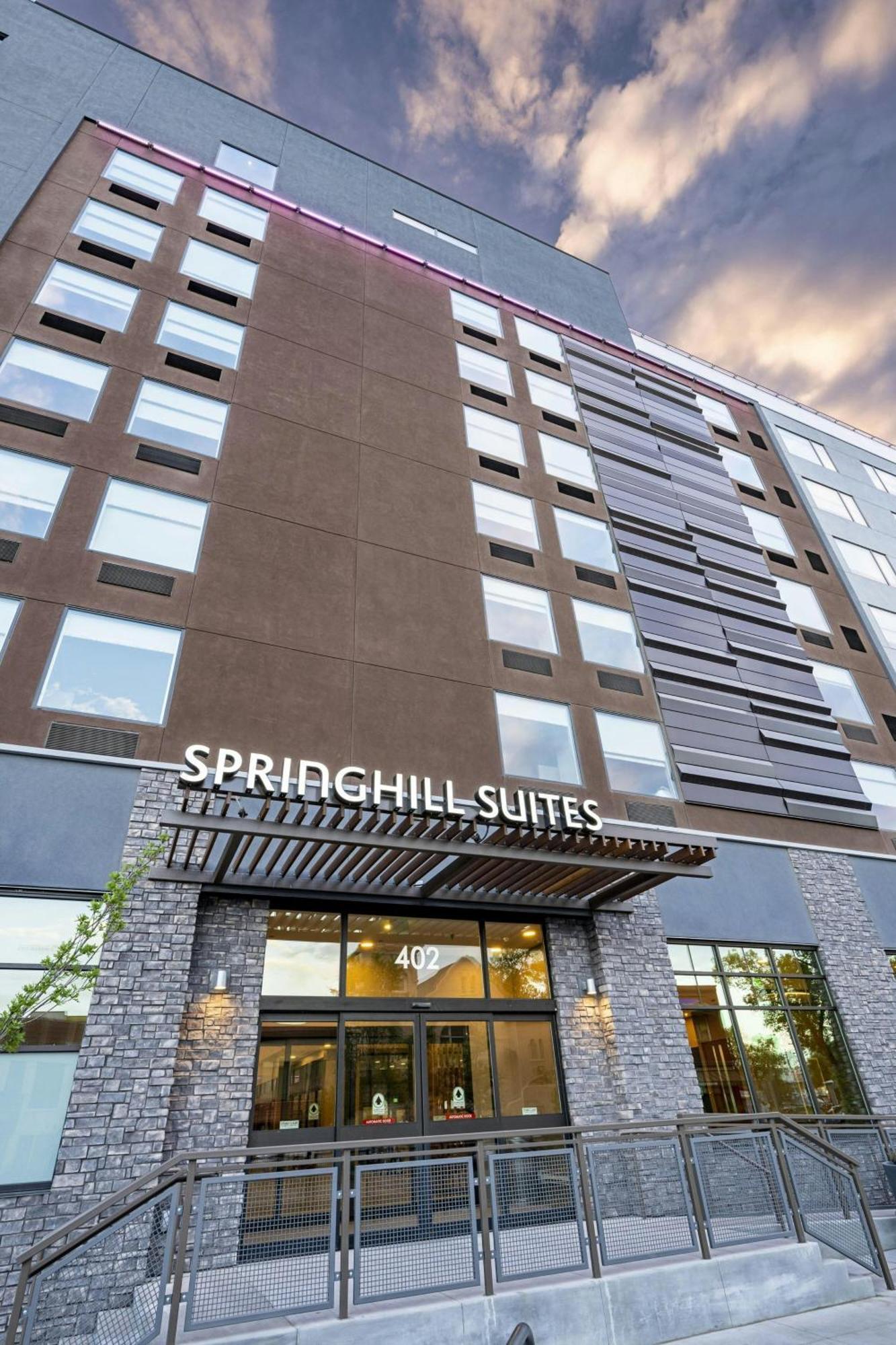 Springhill Suites By Marriott Colorado Springs Downtown Ngoại thất bức ảnh