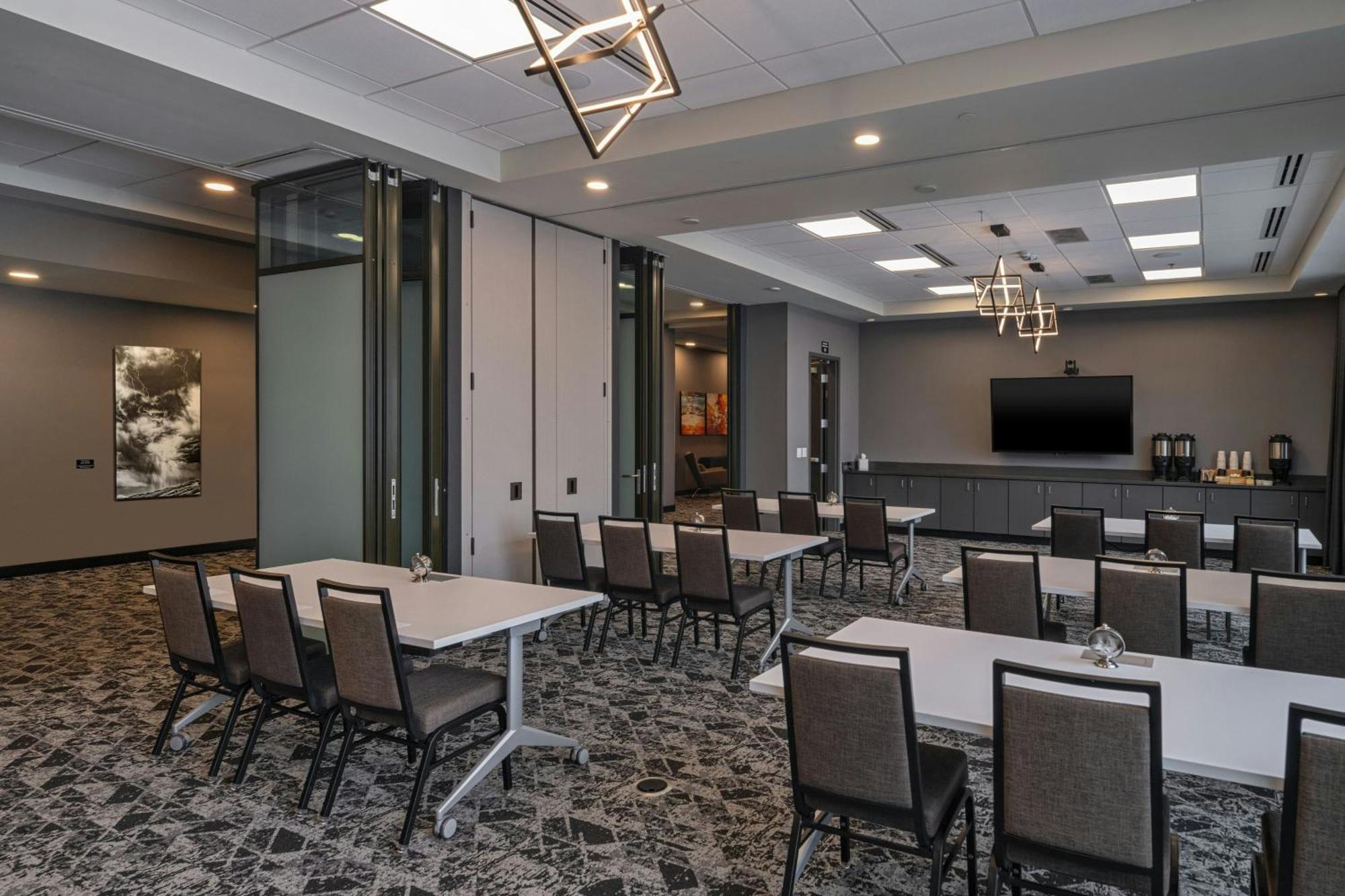 Springhill Suites By Marriott Colorado Springs Downtown Ngoại thất bức ảnh